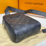 Louis Vuitton Outdoor Slingbag M30741 Black